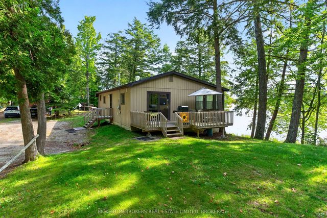 2 Ub6a Road, Rideau Lakes
