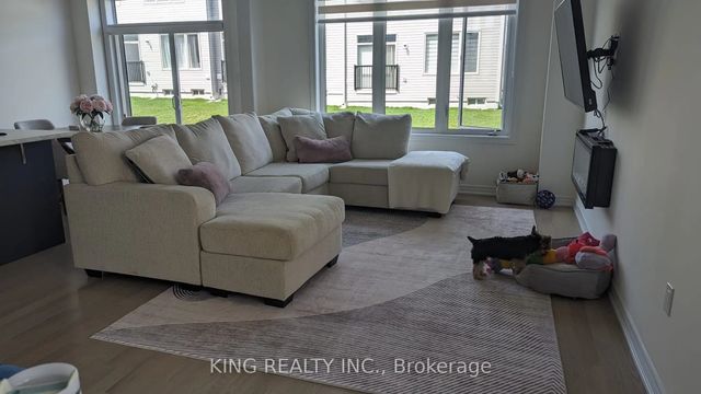 721 Potawatomi Crescent, Shelburne