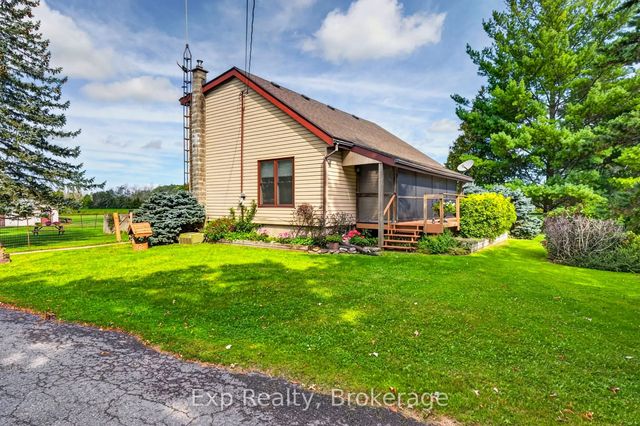 257 Elmbrook Road, Prince Edward County