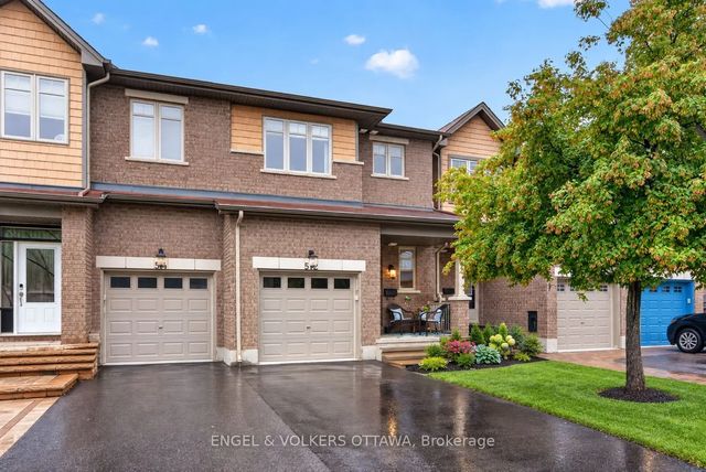 512 Knotridge Street, Orleans - Convent Glen and Area