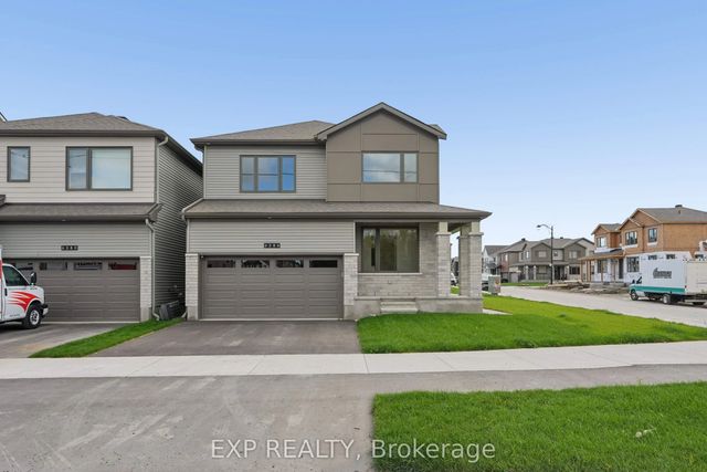 6384 Ottawa St W Street, Stittsville - Munster - Richmond