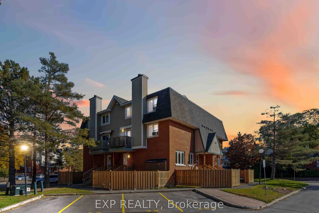 6 Terrace Drive 207, Bells Corners and South to Fallowfield
