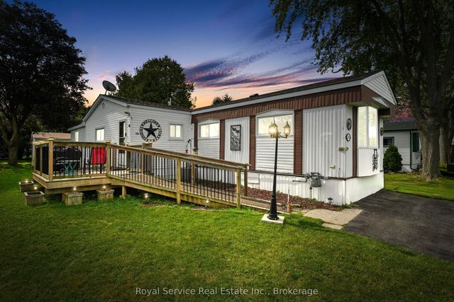 204 Lynn Crescent, Hamilton Township