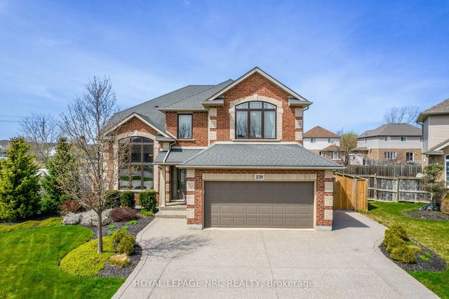 239 Colbeck Drive, Welland