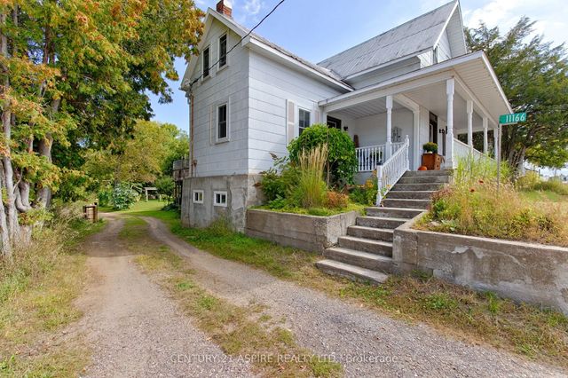 11166 60 Highway, North Algona Wilberforce