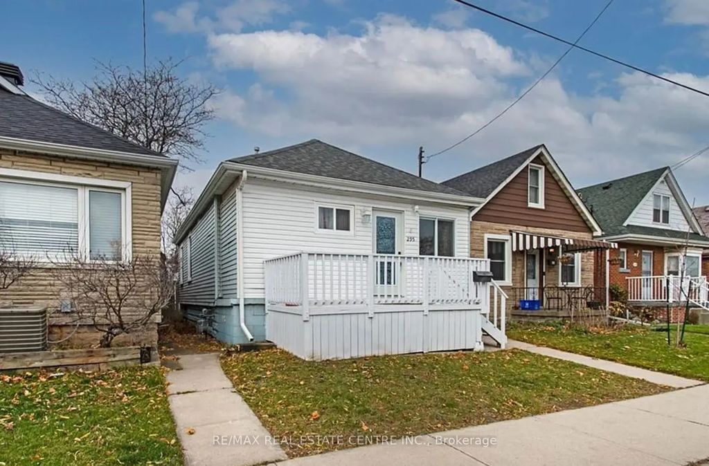295 Strathearn Avenue, Hamilton