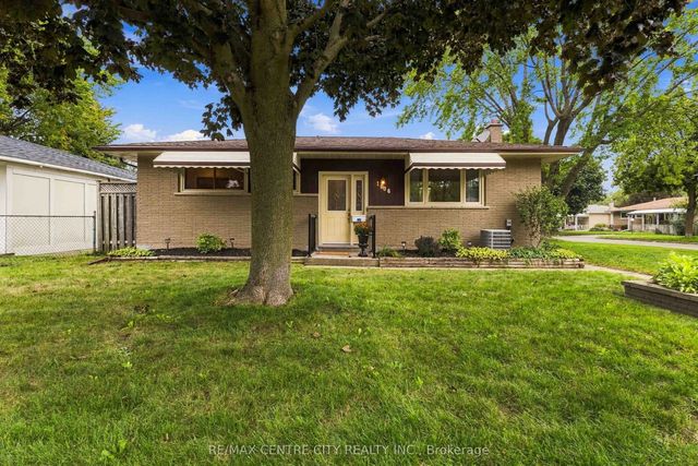 1006 Apache Road, London East