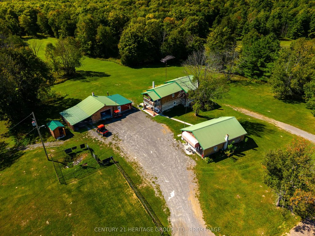 15 Trout Lane, Frontenac