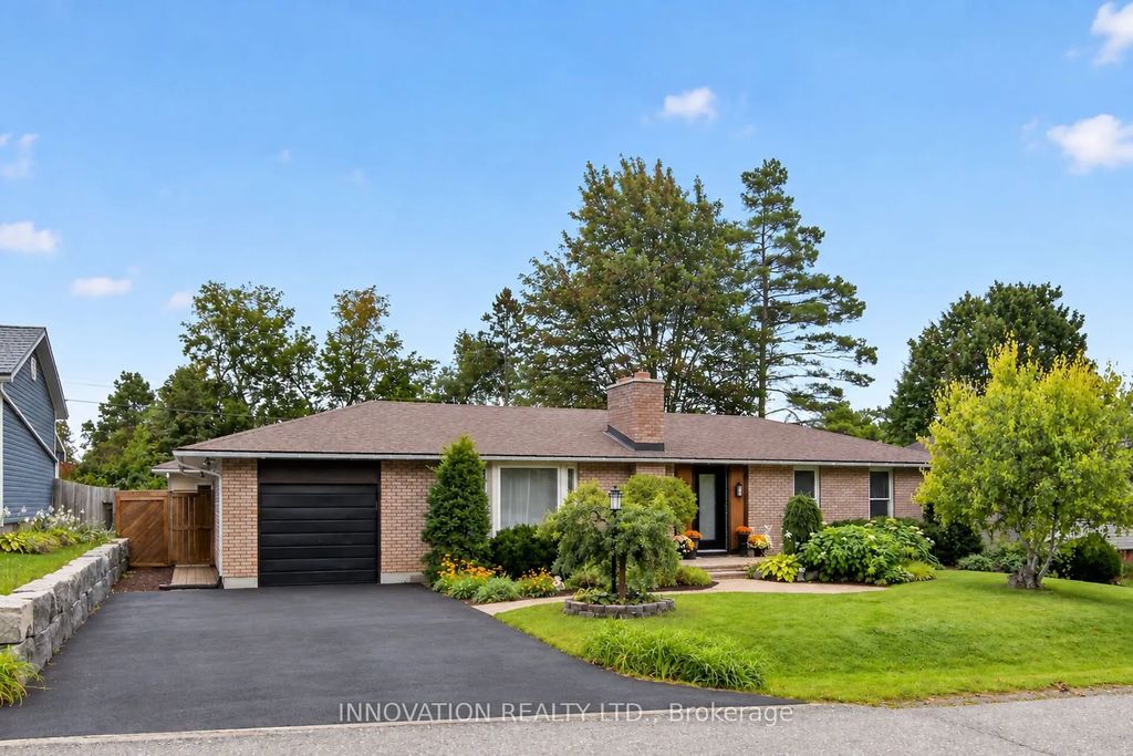 8 Dogwood Drive, Stittsville - Munster - Richmond