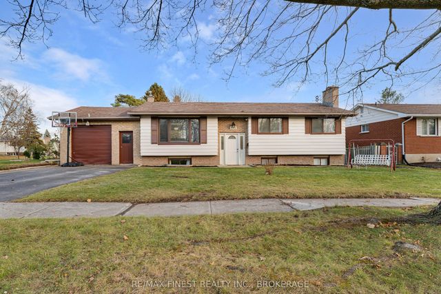 602 Watford Place, Kingston