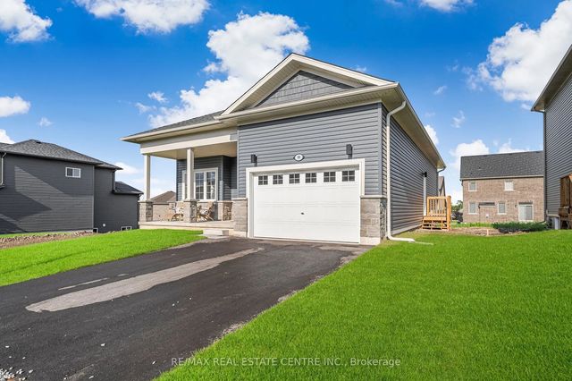 99 Hillcrest Road, Port Colborne