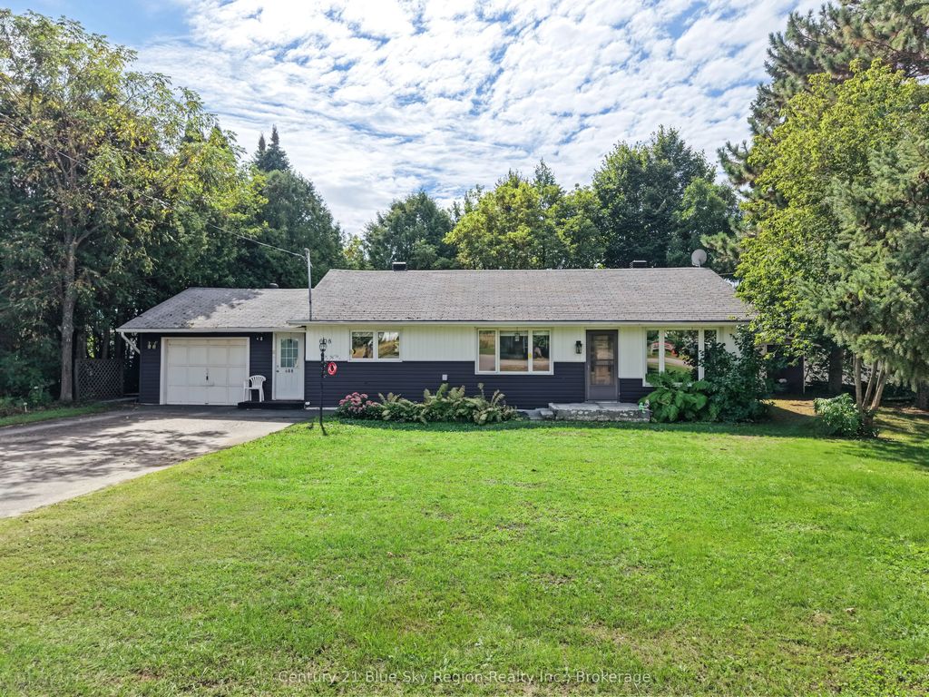 608 Drive-in Road, West Nipissing