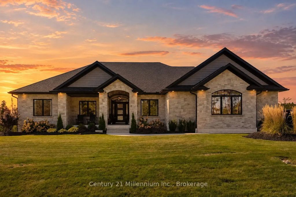 150 Louise Creek Crescent, West Grey