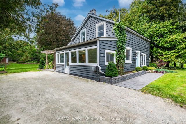 21 Mill Street, Amaranth