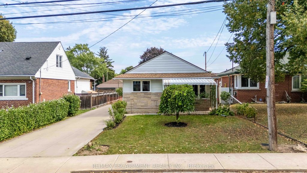 215 Rosedale Avenue, Hamilton