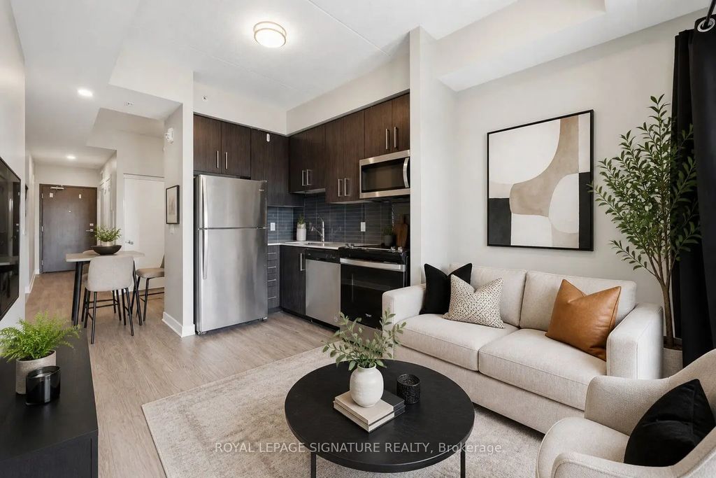 15 Queen Street S 1103, Hamilton