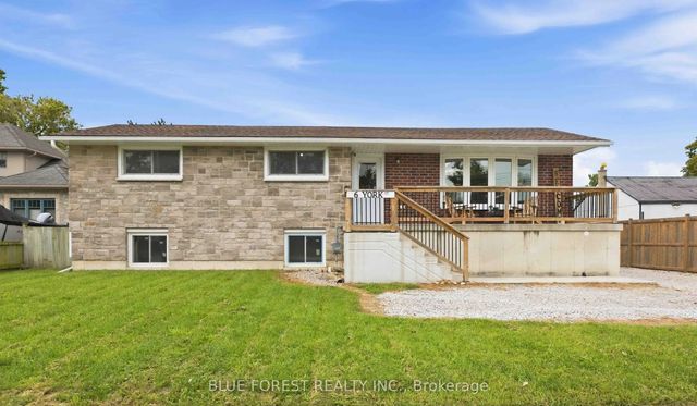 6 York Street, Lambton Shores