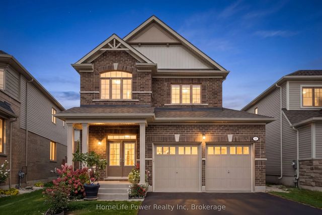 54 Elliot Avenue E, Centre Wellington