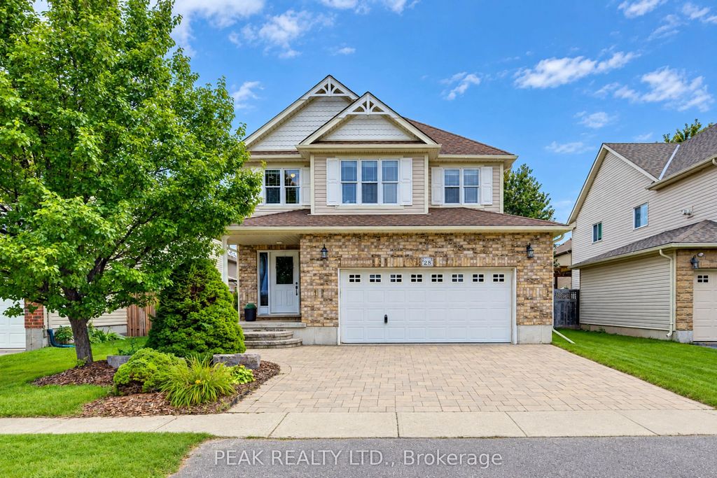 28 Roth Avenue, Wilmot