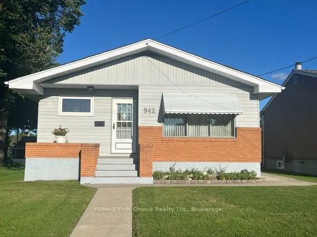 942 Crowe Avenue, Fort Frances