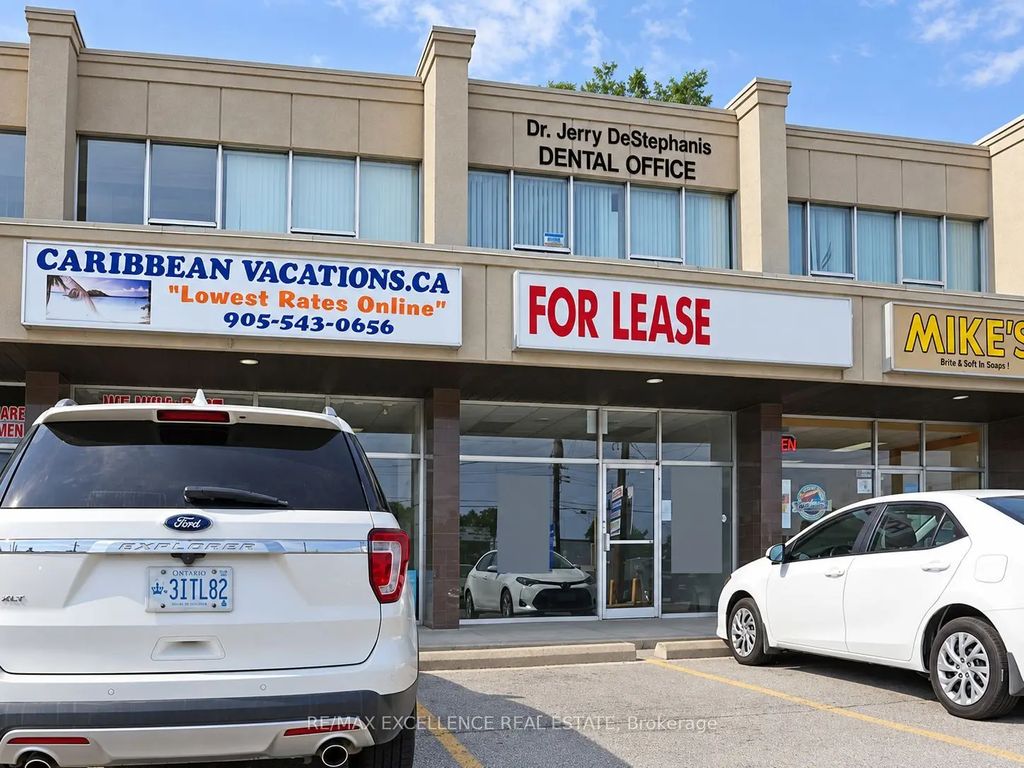 1104 Fennell Avenue E #4, Hamilton