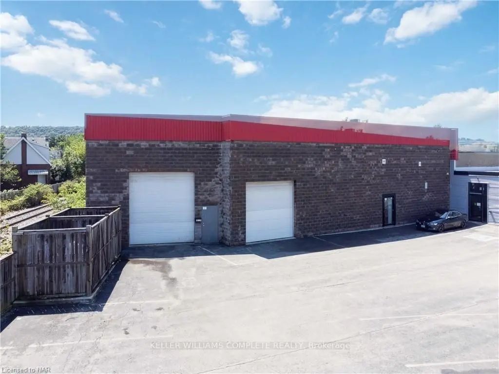 1044 Cannon Street E C, Hamilton