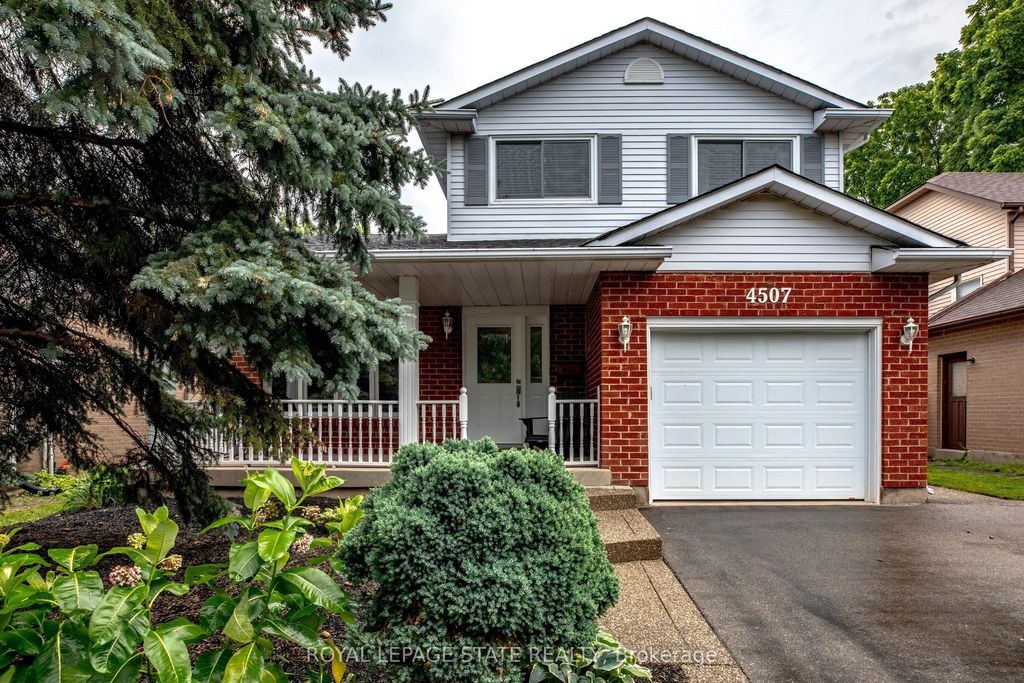 4507 Ivy Gardens Crescent, Lincoln