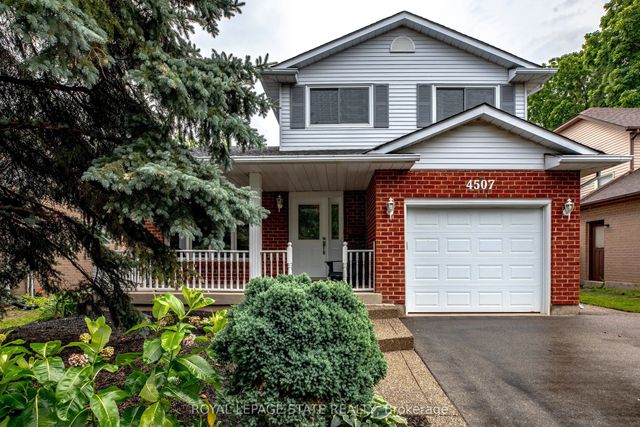 4507 Ivy Gardens Crescent, Lincoln