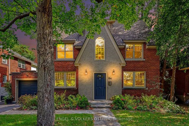 154 Acacia Avenue, Rockcliffe Park