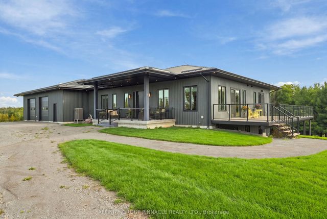 724 Elm Tree Road, Kawartha Lakes