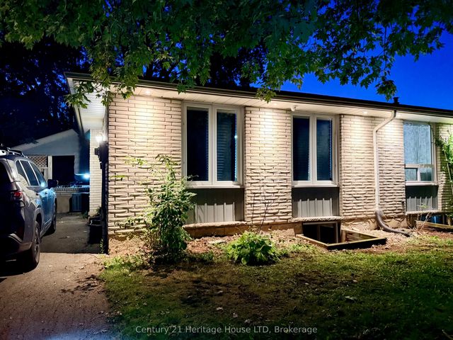 387 First Avenue, Welland
