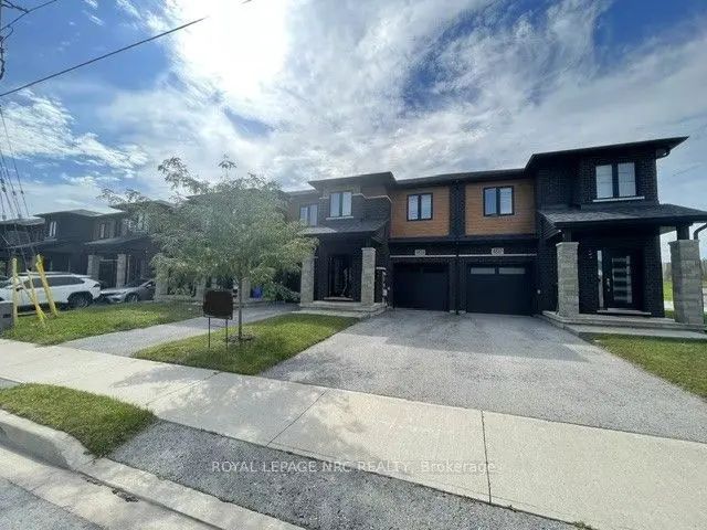 4839 Pettit Avenue, Niagara Falls