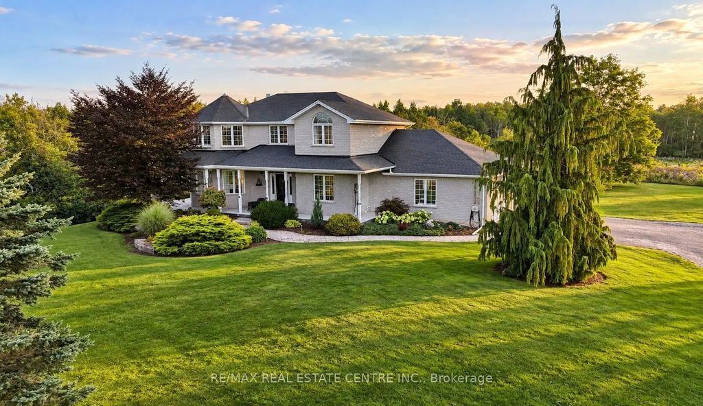 1295 Sheffield Road, North Dumfries