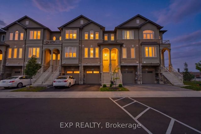 74 Laguna Village Crescent, Hamilton