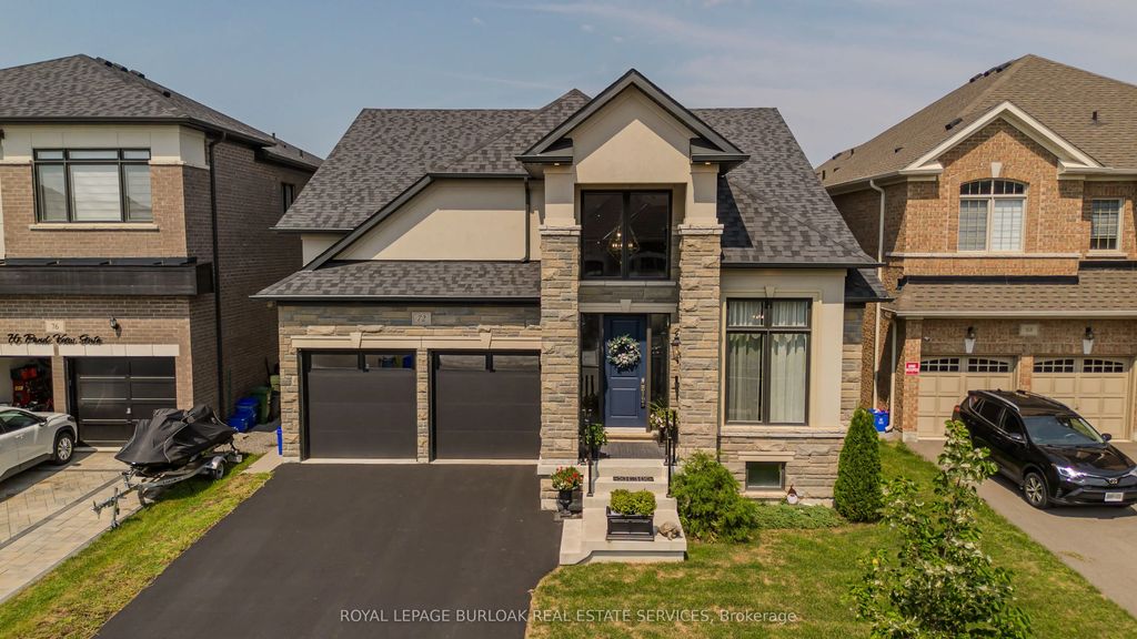 72 Pond View Gate, Hamilton