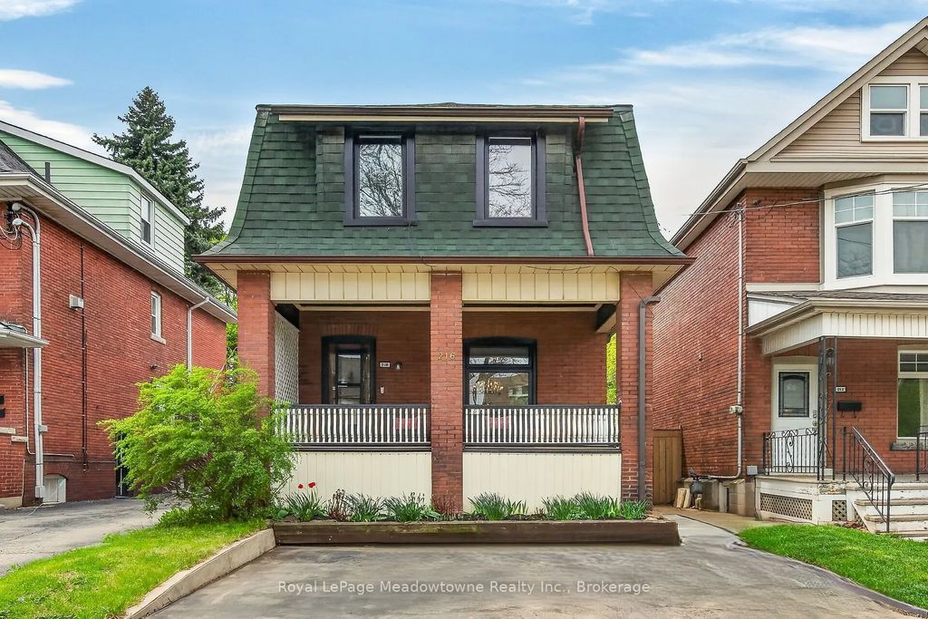 216 Maplewood Avenue, Hamilton