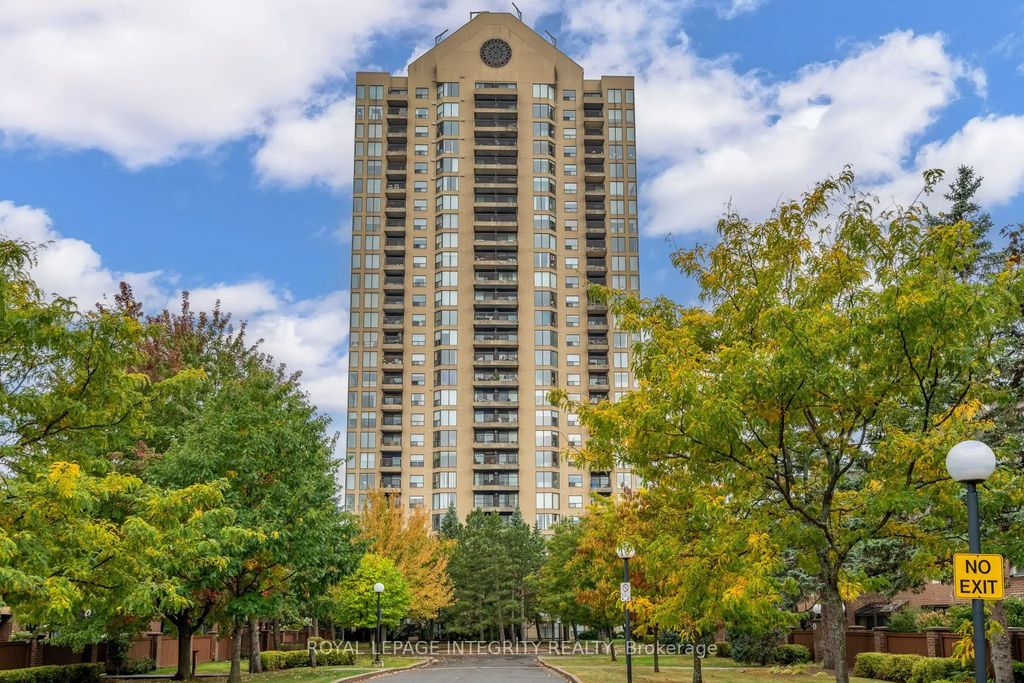 545 St Laurent Boulevard 302, Manor Park - Cardinal Glen and Area