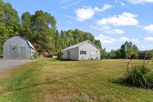 834 Hybla Road, Hastings Highlands