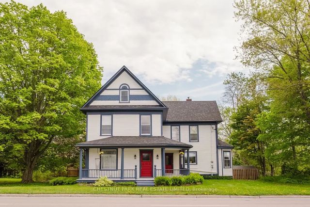 13435 Loyalist Parkway, Prince Edward County