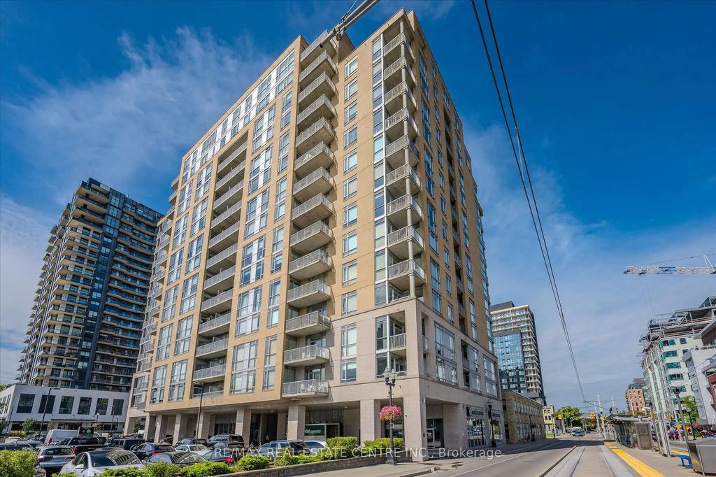 191 King Street S 802, Waterloo
