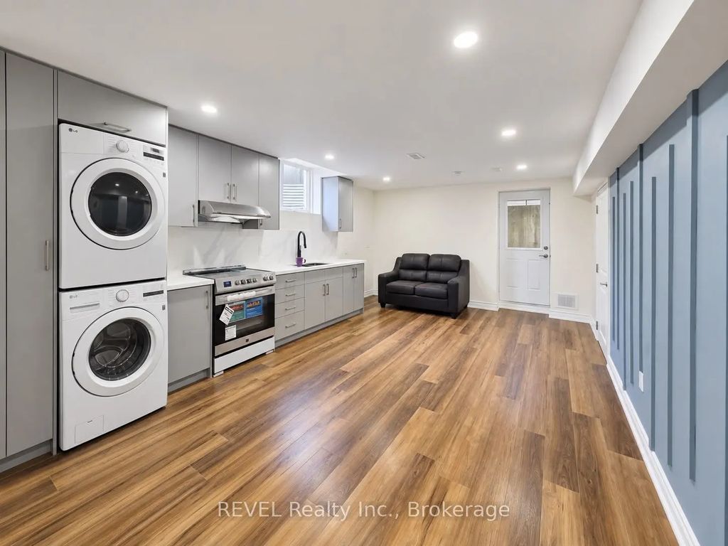 15 Ironwood Court Lower, Thorold