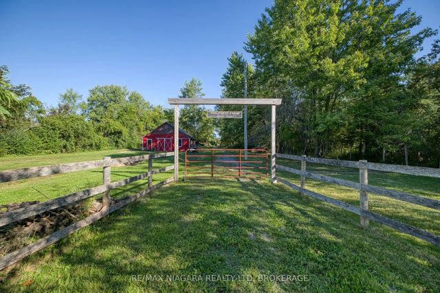 4728 Michener Road, Fort Erie