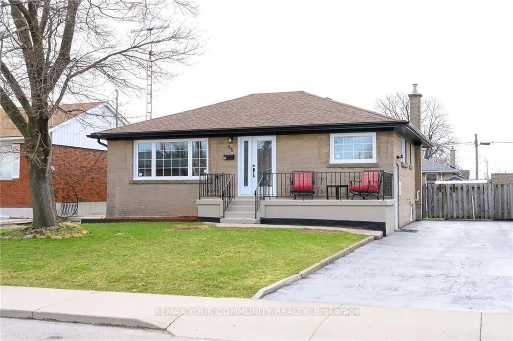 52 Elliott Avenue Upper, Hamilton