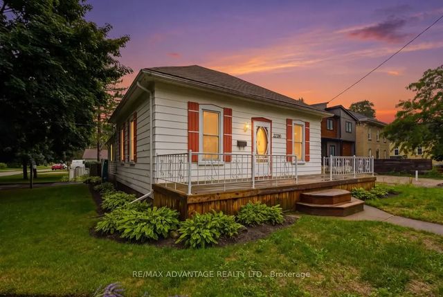 22383 Adelaide Road, Strathroy-Caradoc