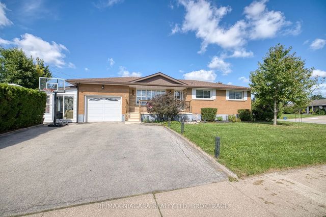 121 Garon Avenue, Welland