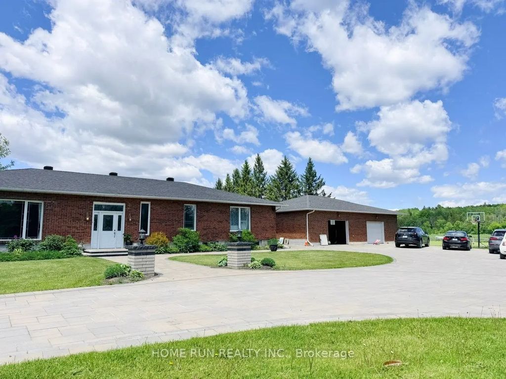 5705 Flag Station Road, Greely - Metcalfe - Osgoode - Vernon and Area