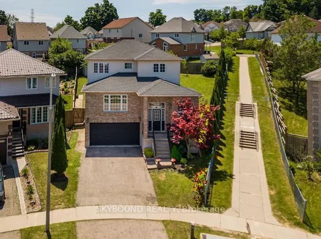 29 Blue Lace Crescent, Kitchener