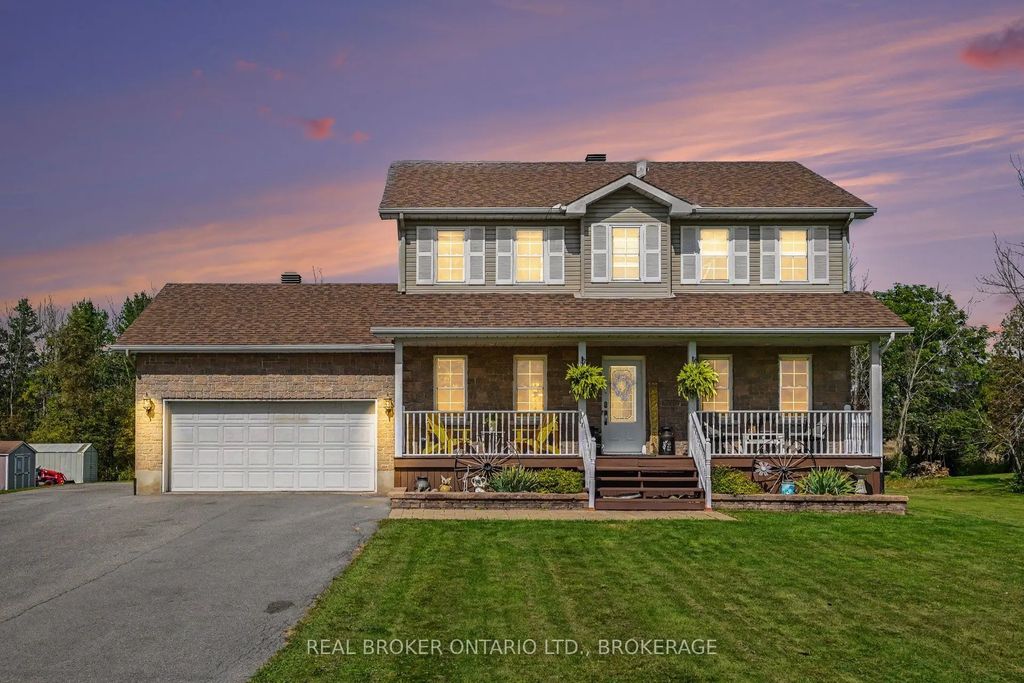 17615 Island Road, South Stormont