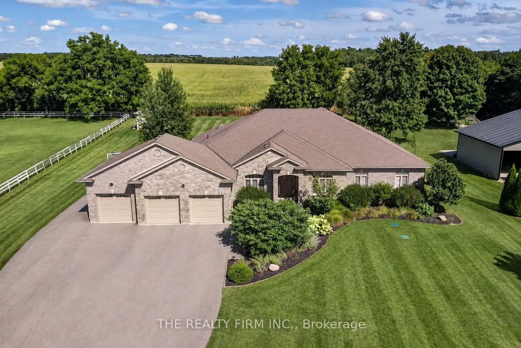 22060 Nissouri Road, Thames Centre