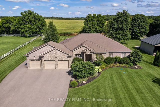 22060 Nissouri Road, Thames Centre